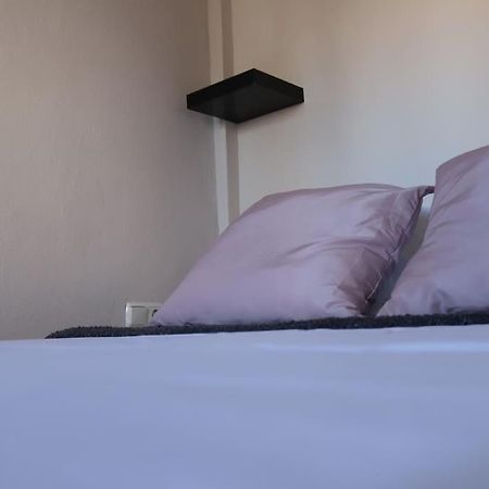 Private Apartment - The Lover'S Nest - Apt Privado Granada Eksteriør billede